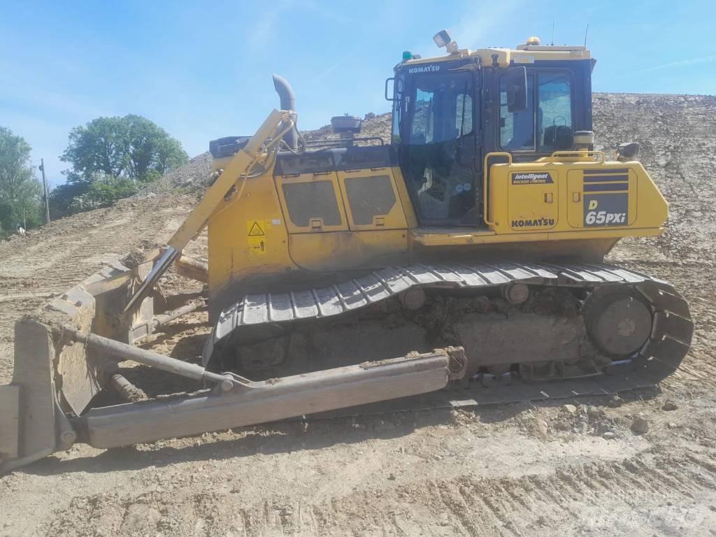 Komatsu D65PXi-18 Bulldozer