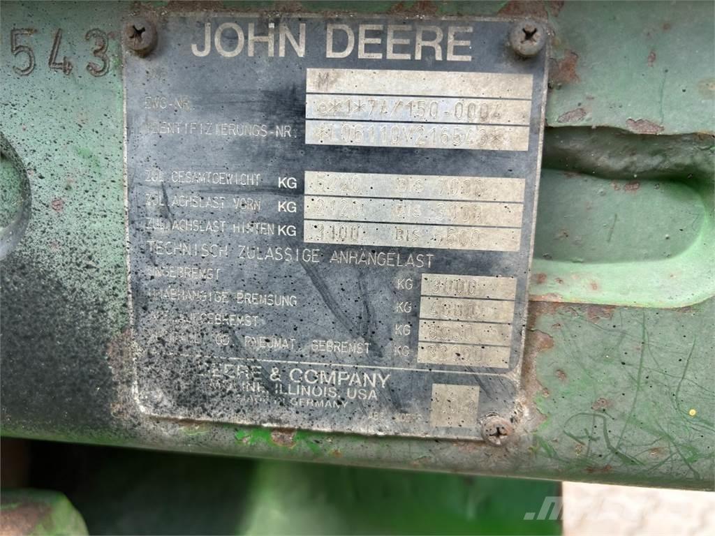 John Deere 6110 Traktoren