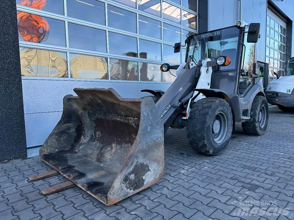 Hitachi ZW75 Radlader