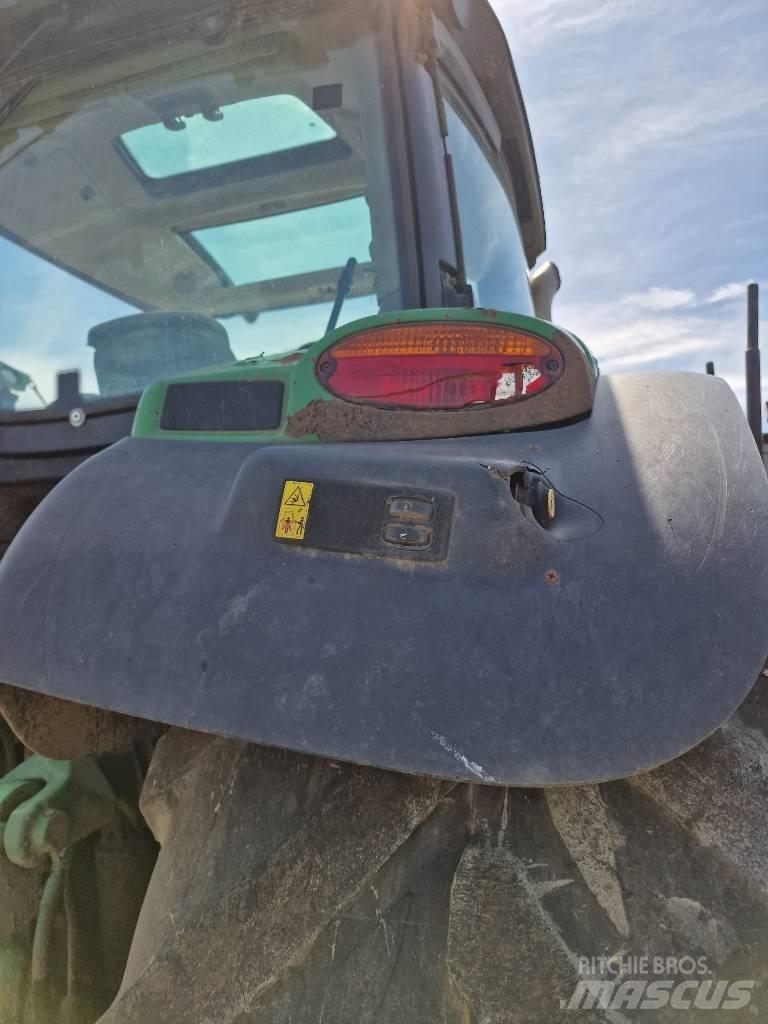 John Deere 6140 R Traktoren