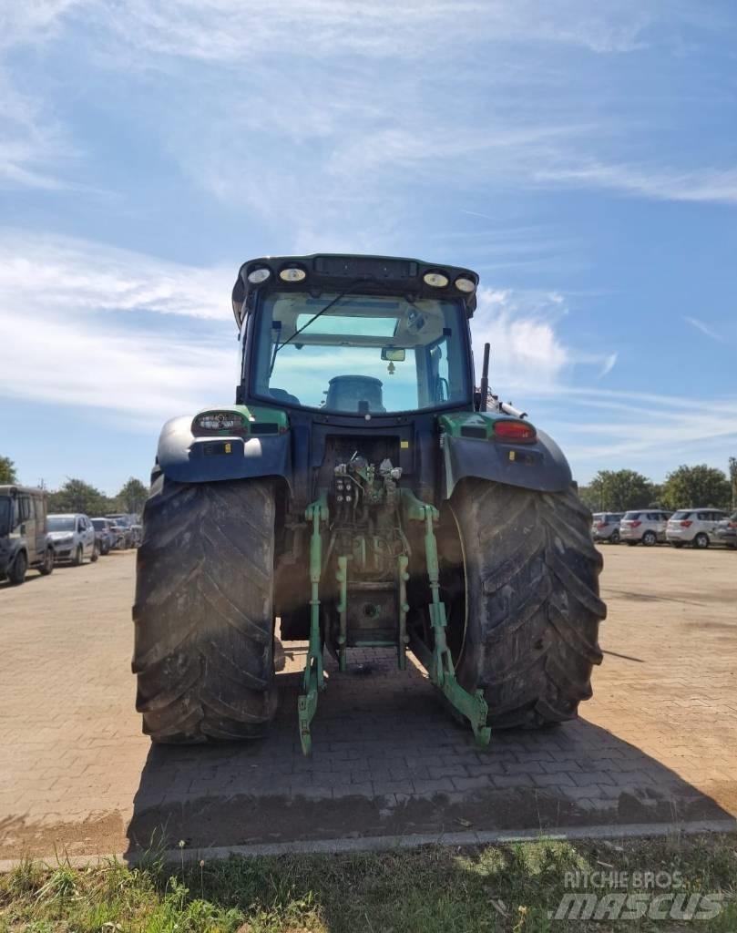 John Deere 6140 R Traktoren