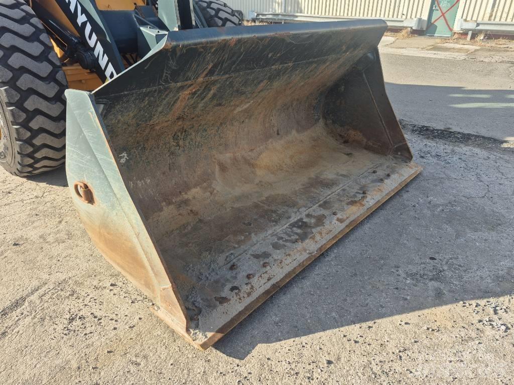 Hyundai HL 930 A Radlader