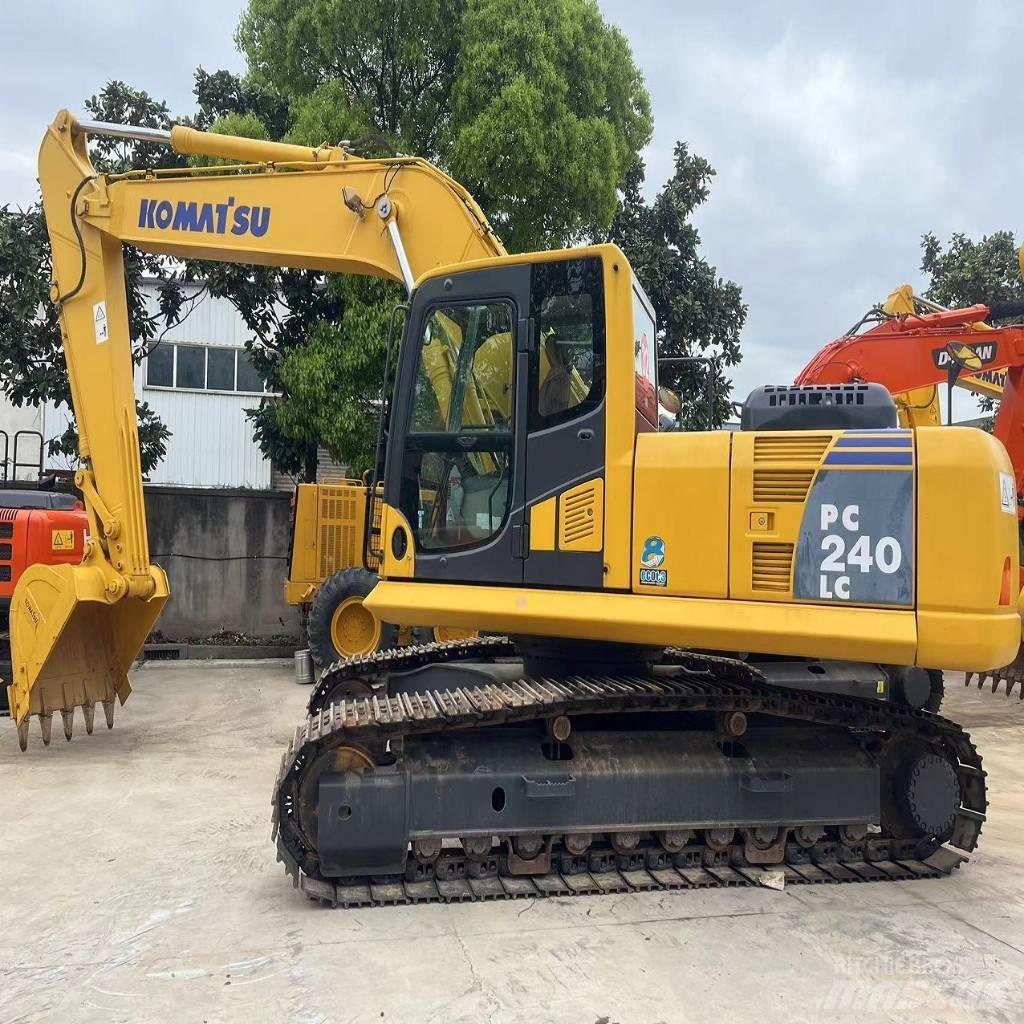 Komatsu PC 240 LC Raupenbagger