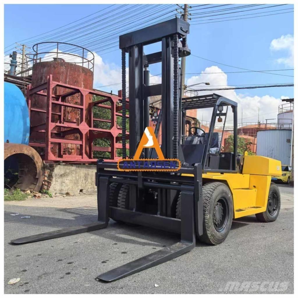 Komatsu FD150-7 Dieselstapler