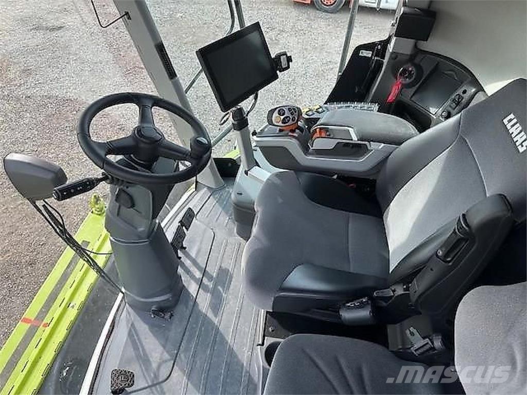 CLAAS Lexion 7400 Mähdrescher