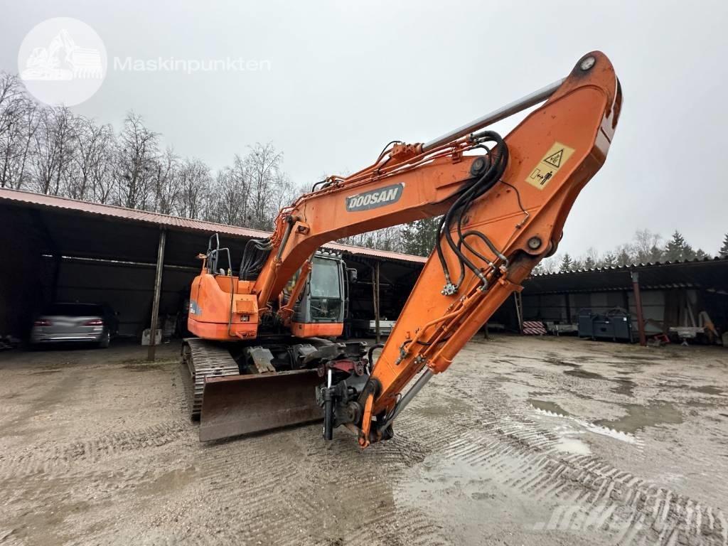 Doosan DX 235 LCR Raupenbagger