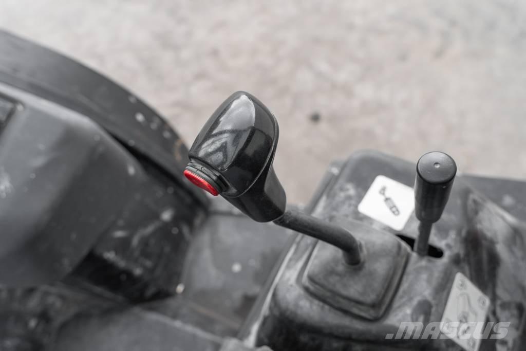 Manitou MC 30-4 Dieselstapler