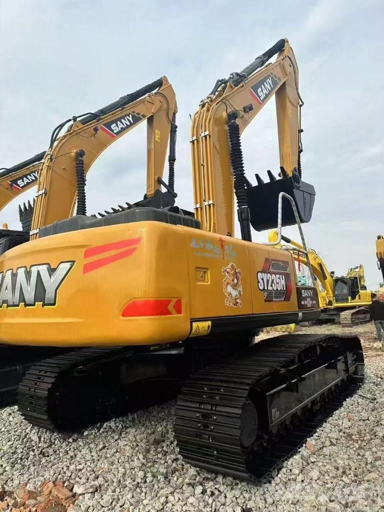 Sany 215C Raupenbagger