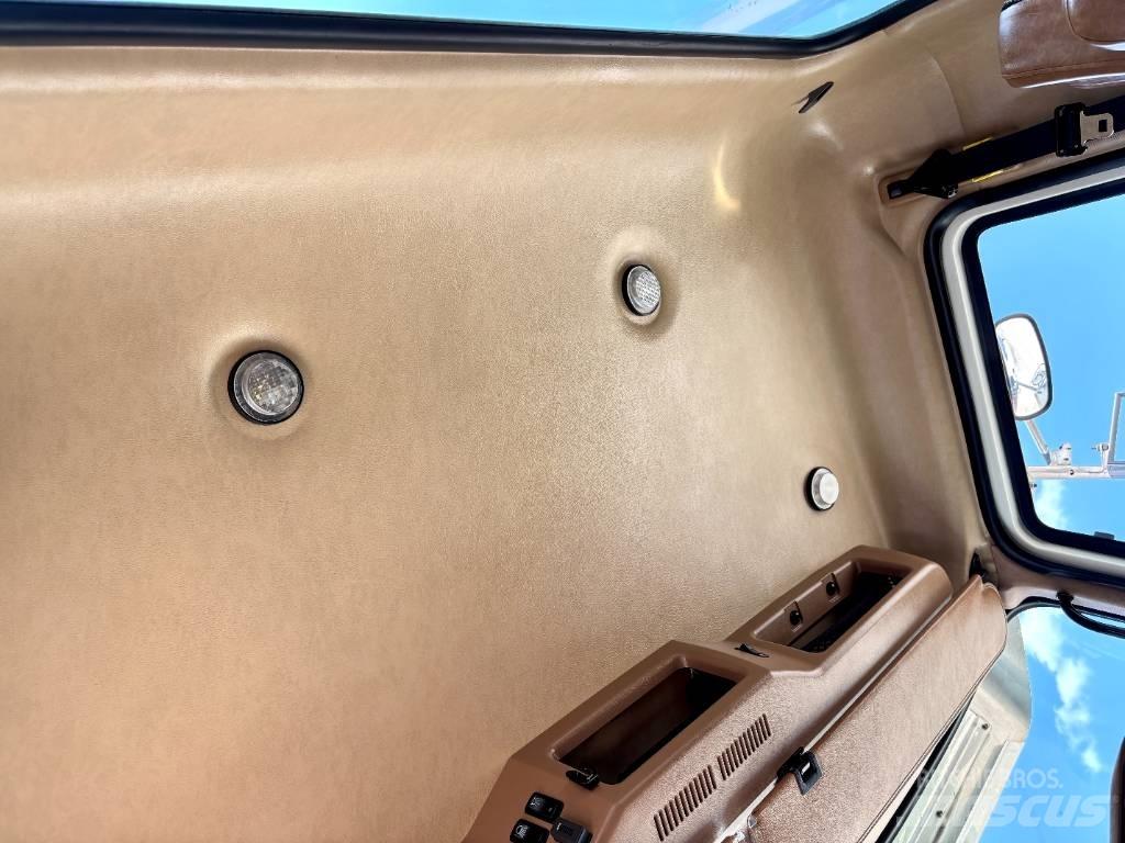 Mack GU 713 Bergungsfahrzeuge