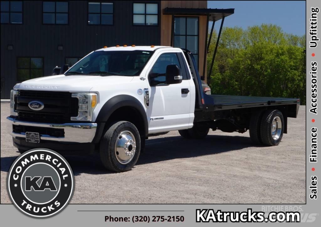 Ford F 550 XL SD Pritschenwagen/Pritschenwagen mit Seitenklappe