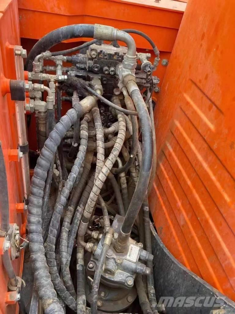 Doosan DX 75 Raupenbagger