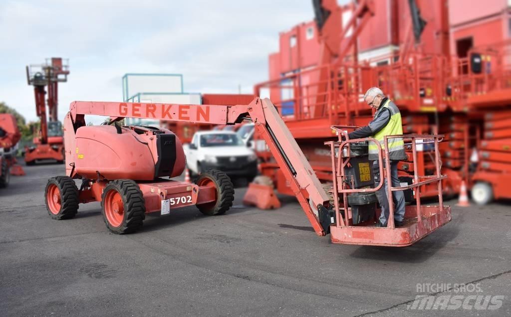 JLG 600 AJ Gelenkteleskoparbeitsbühnen