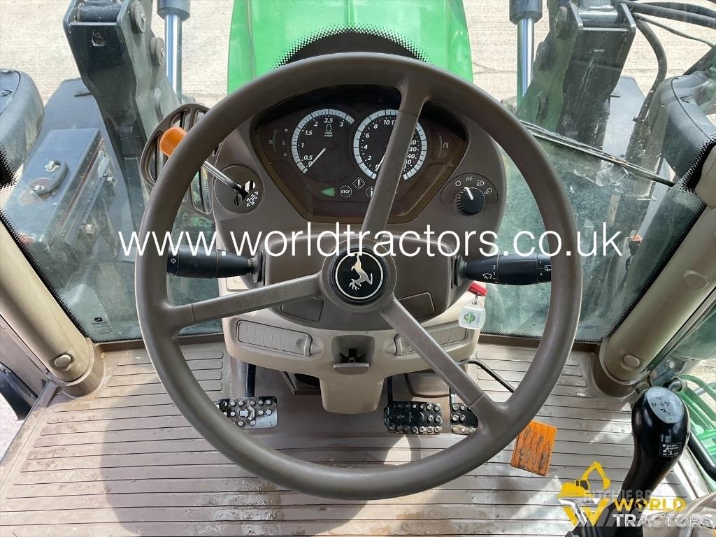 John Deere 6130 R Traktoren