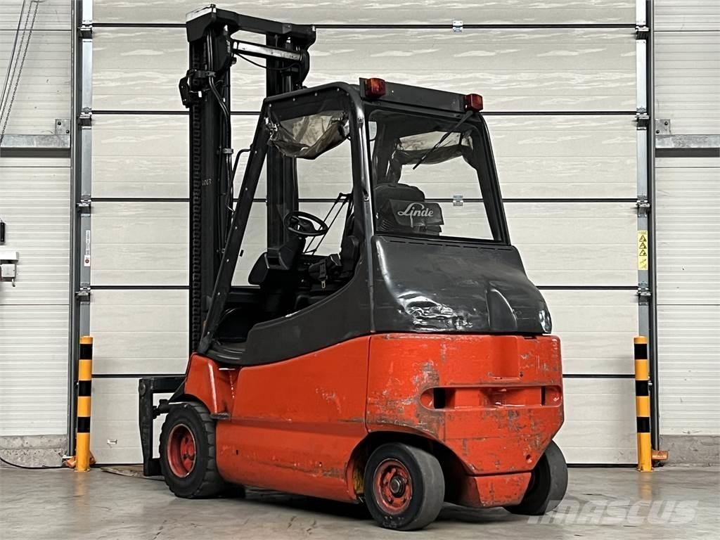 Linde E30 / 03 / 600 Elektrostapler