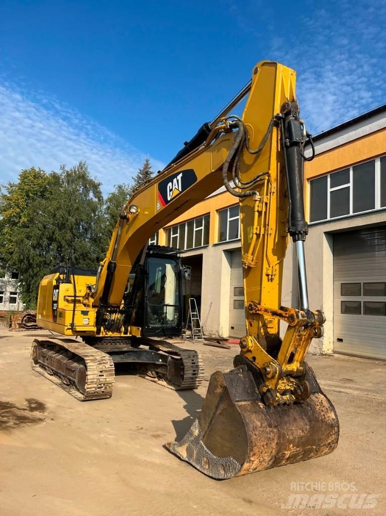 CAT 323 F LN Raupenbagger