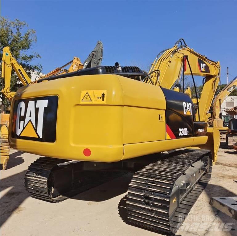 CAT 320 D 2 Raupenbagger