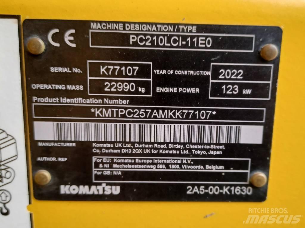Komatsu PC210LCi-11 Raupenbagger
