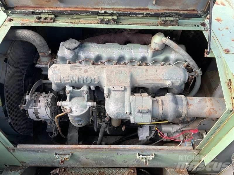 Hitachi KH125-3 Raupenkrane