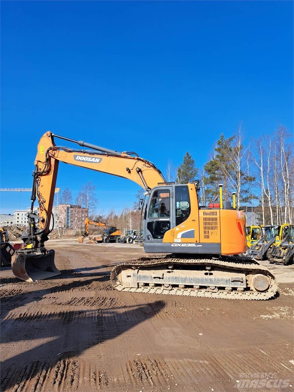Doosan DX235LCR-5 Raupenbagger