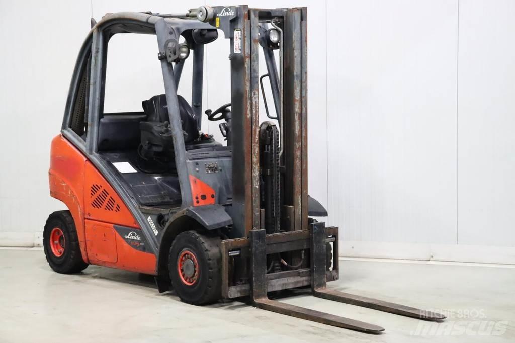 Linde H25D-02 Dieselstapler