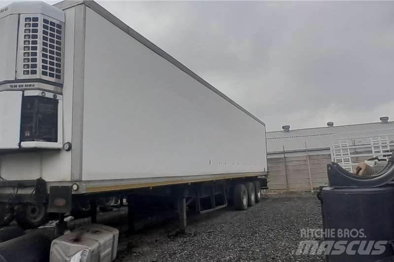  TRAILER 10002000 Andere Fahrzeuge