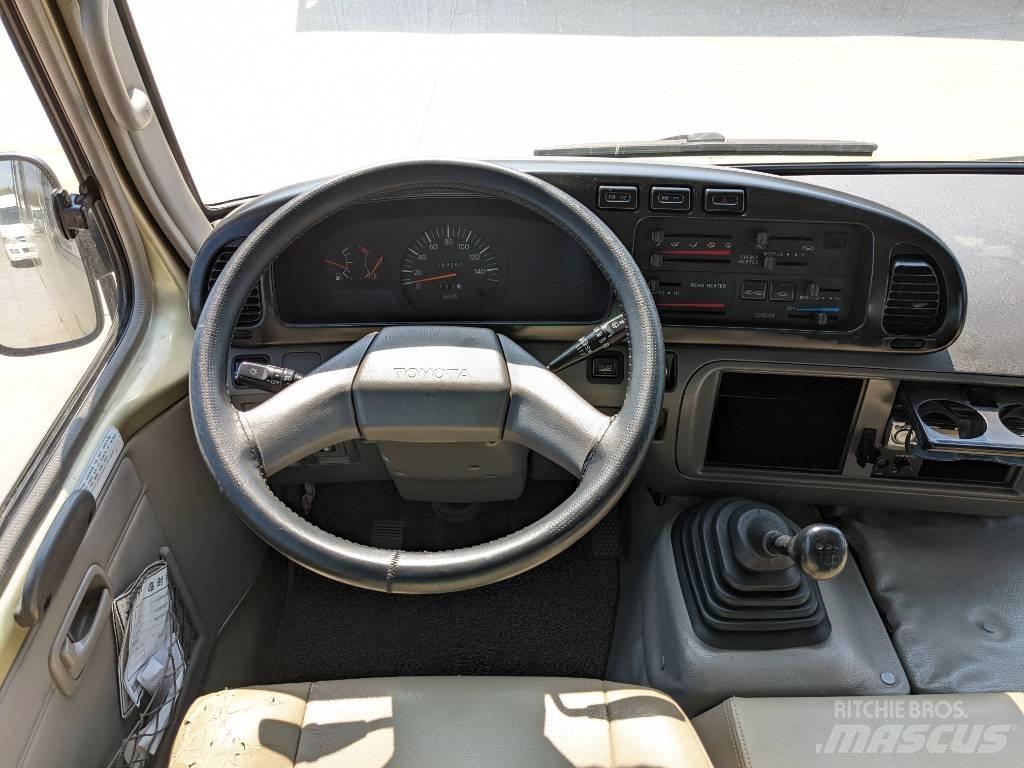 Toyota Coaster Bus Minibusse