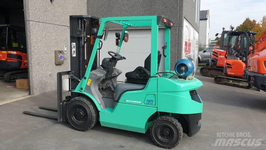 Mitsubishi FGE25NT Gasstapler