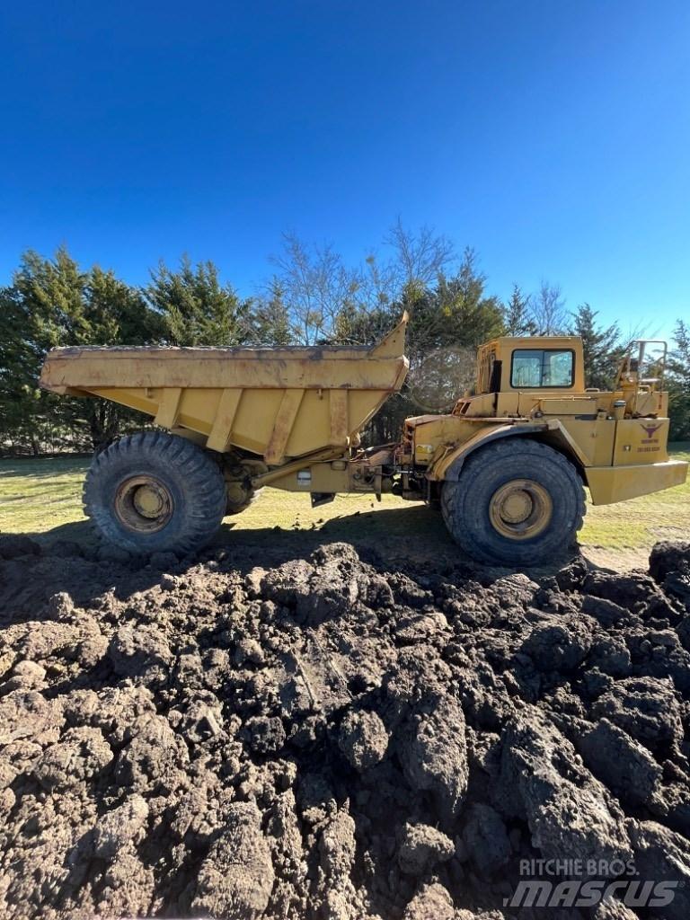 CAT D 30 D Dumper - Knickgelenk
