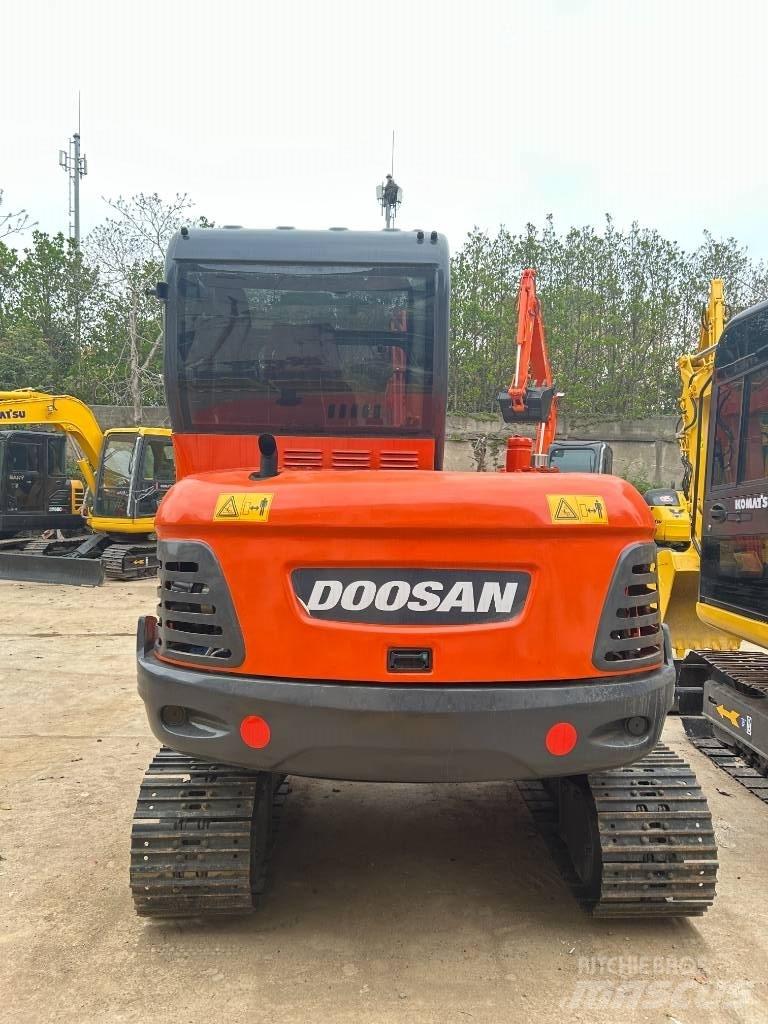 Doosan DX 60-9 C Raupenbagger