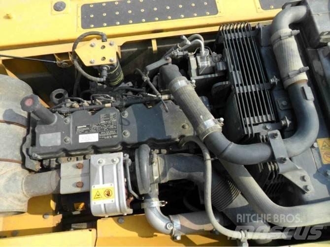 Komatsu PC 200-8 Raupenbagger