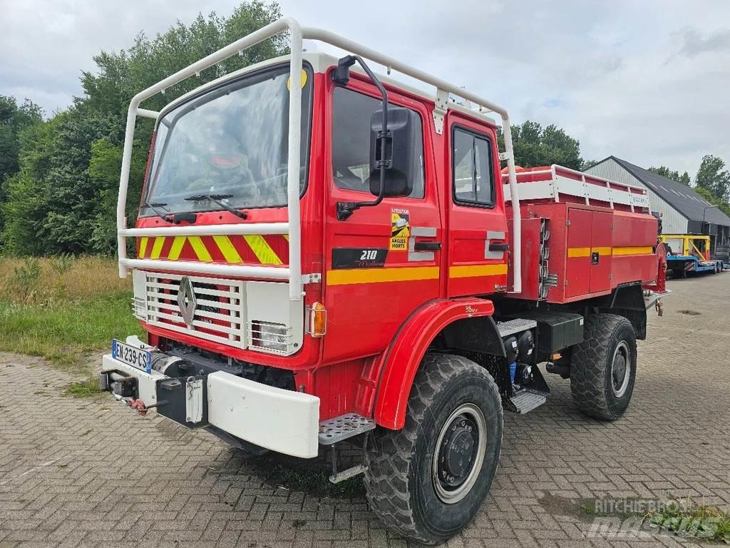 Renault M210 Löschfahrzeuge