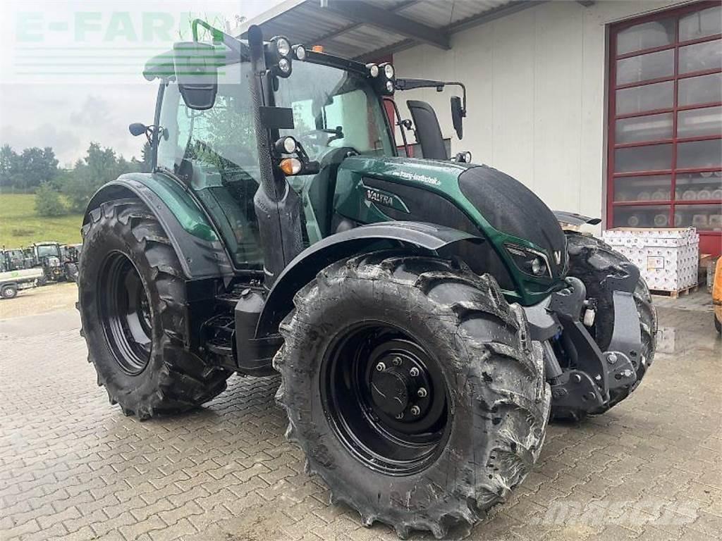 Valtra n 134 aktiv Traktoren