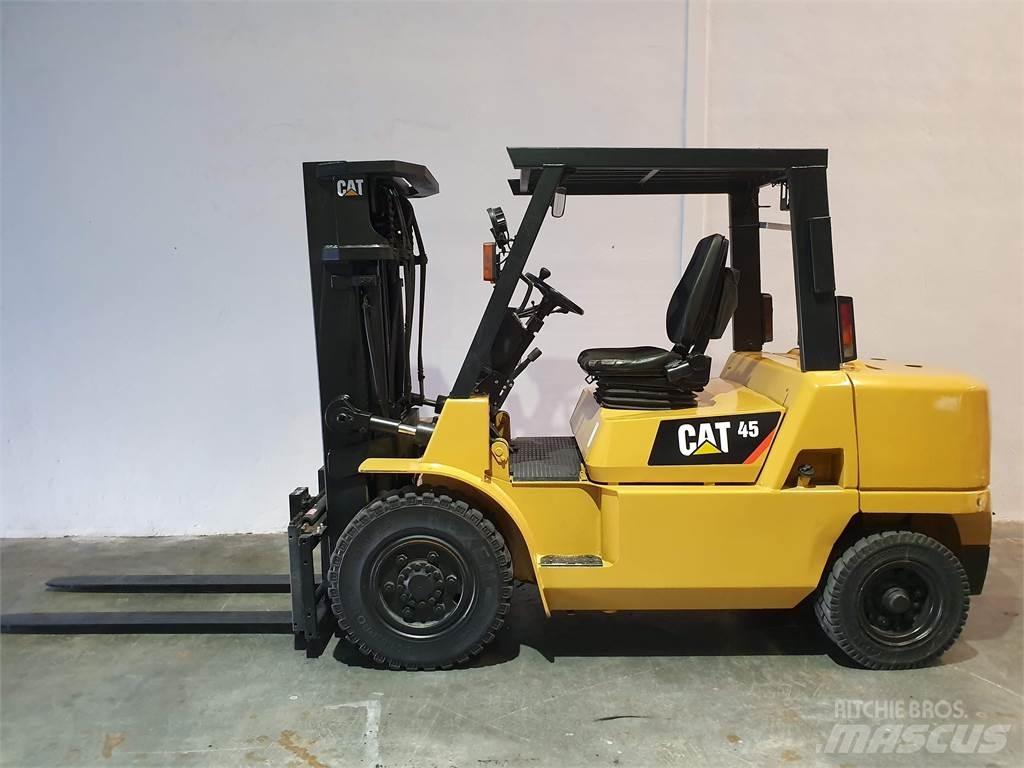 CAT DP45K2 MC Dieselstapler