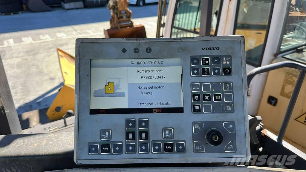 Volvo P 7820 D ABG Strassenfertiger