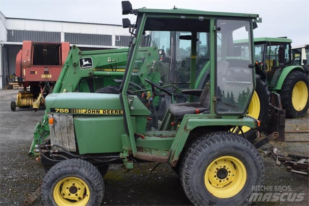 John Deere 755 Traktoren