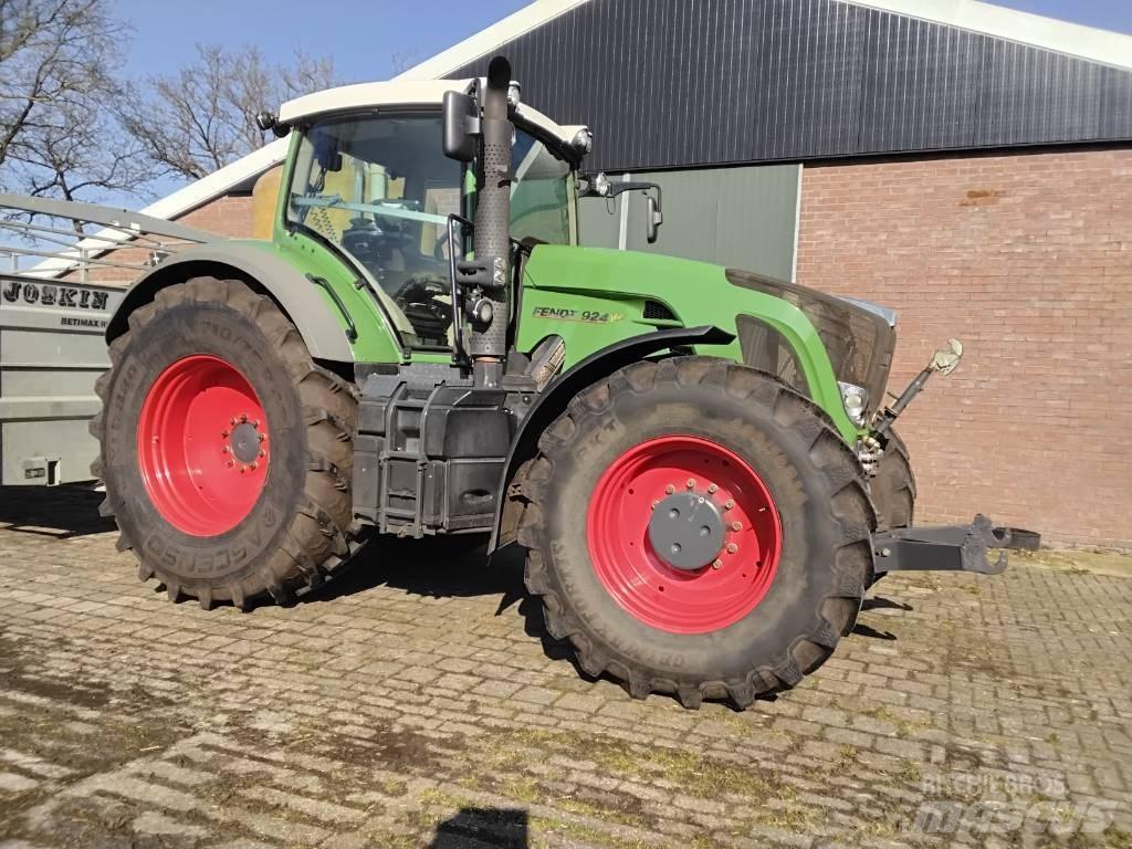 Fendt 924 Vario Traktoren