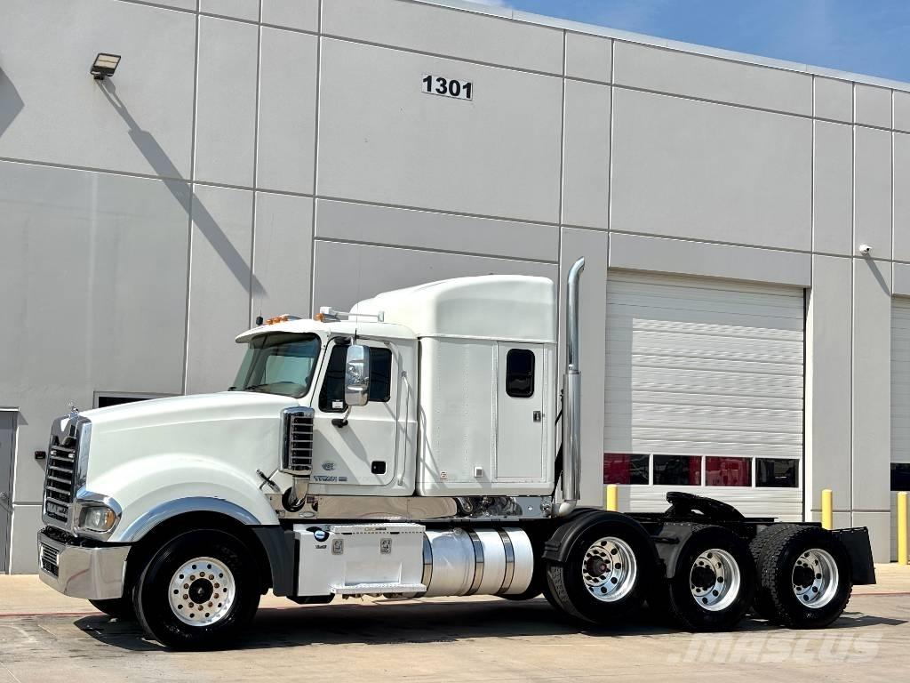 Mack Titan TD 713 Sattelzugmaschinen
