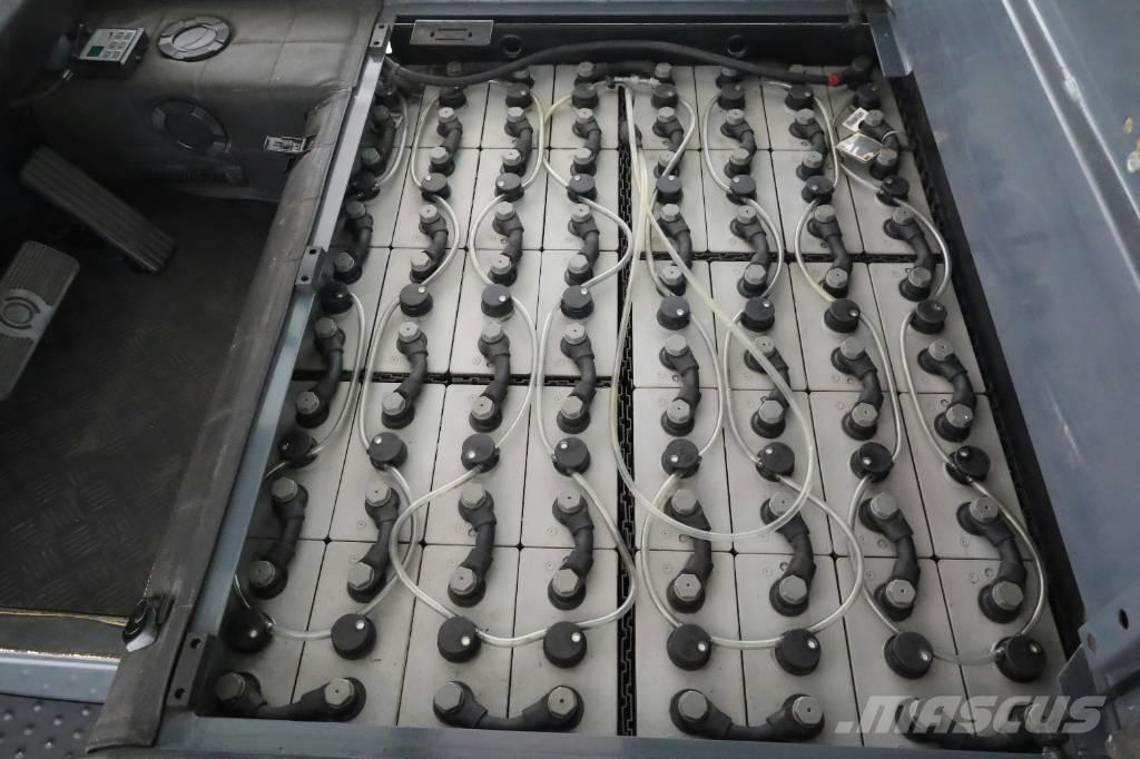Toyota 8 FBMT 35 Elektrostapler