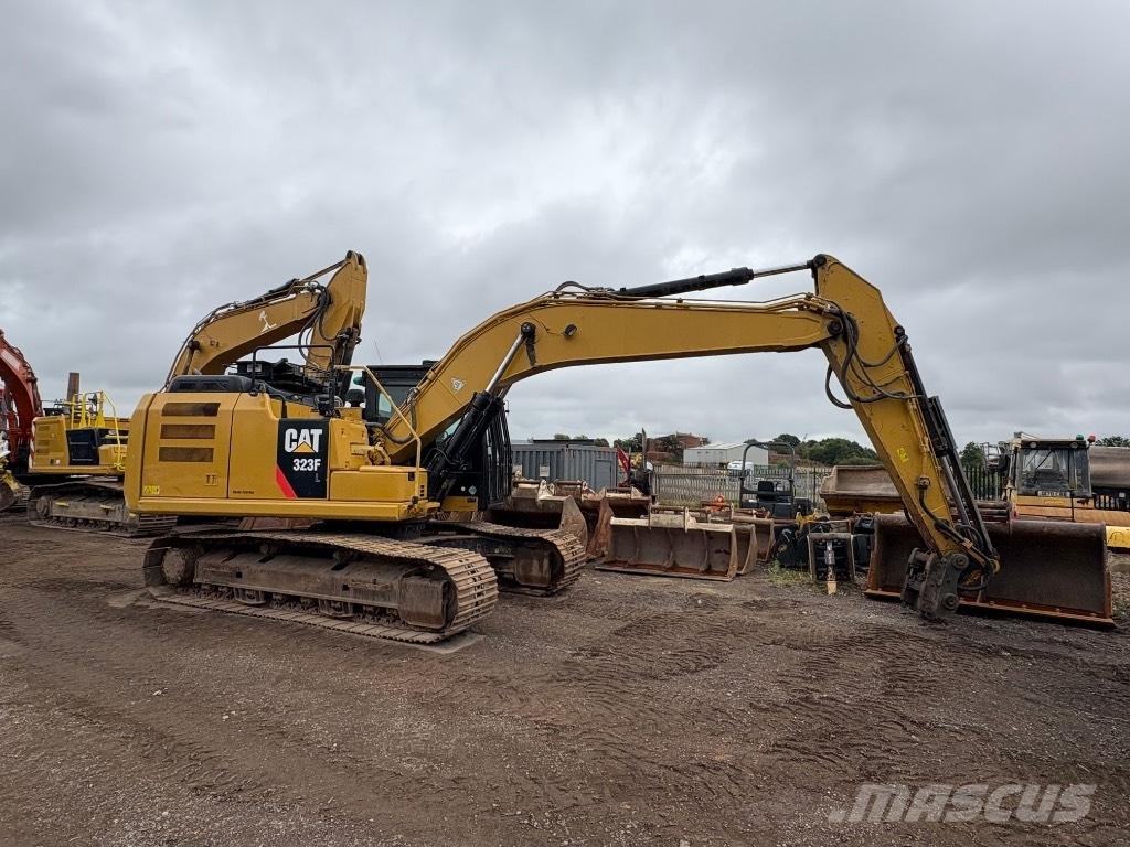 CAT 323 F L Raupenbagger