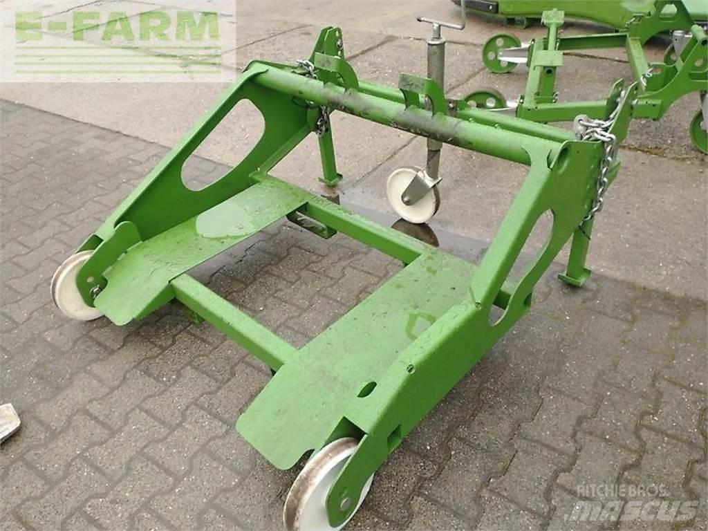 Krone big x 630 Selbstfahrende Häcksler