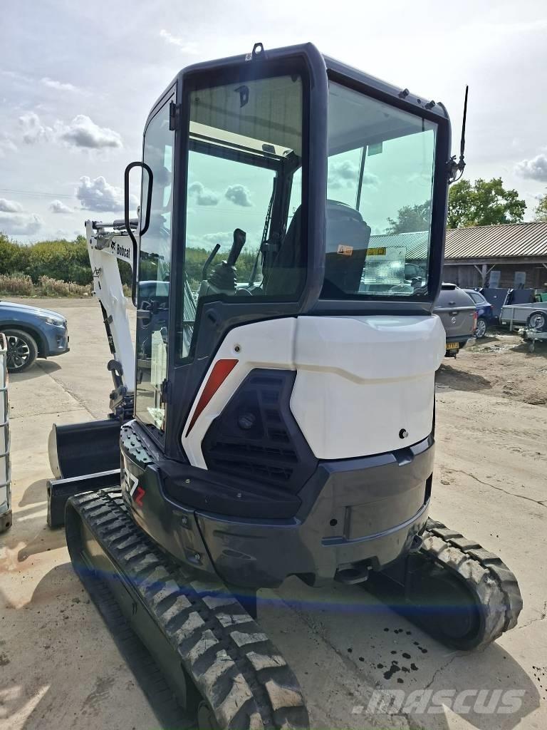 Bobcat E 27 Z Minibagger < 7t