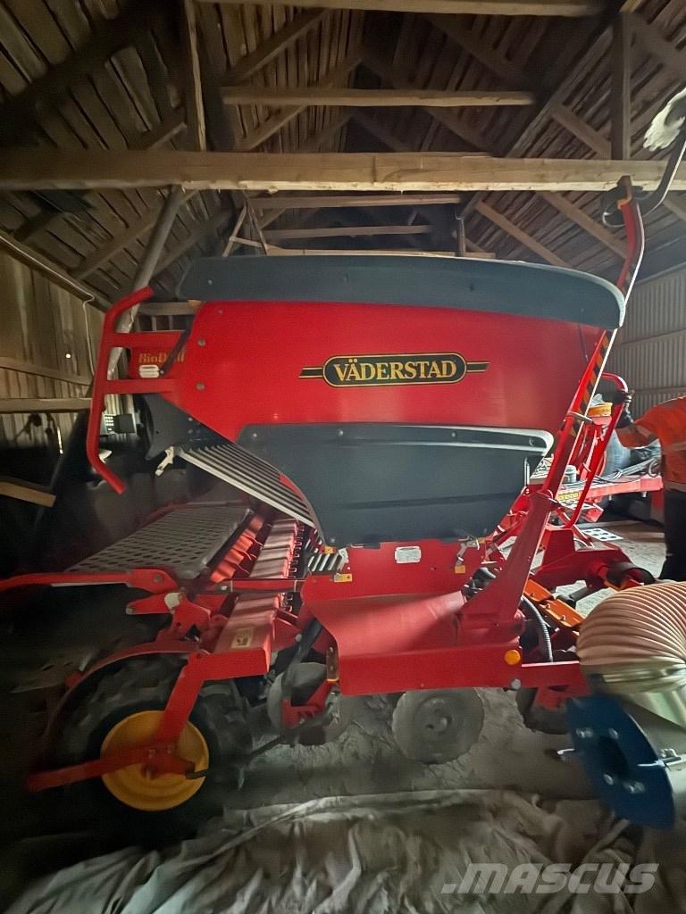 Väderstad Rapid400C Drillmaschinen