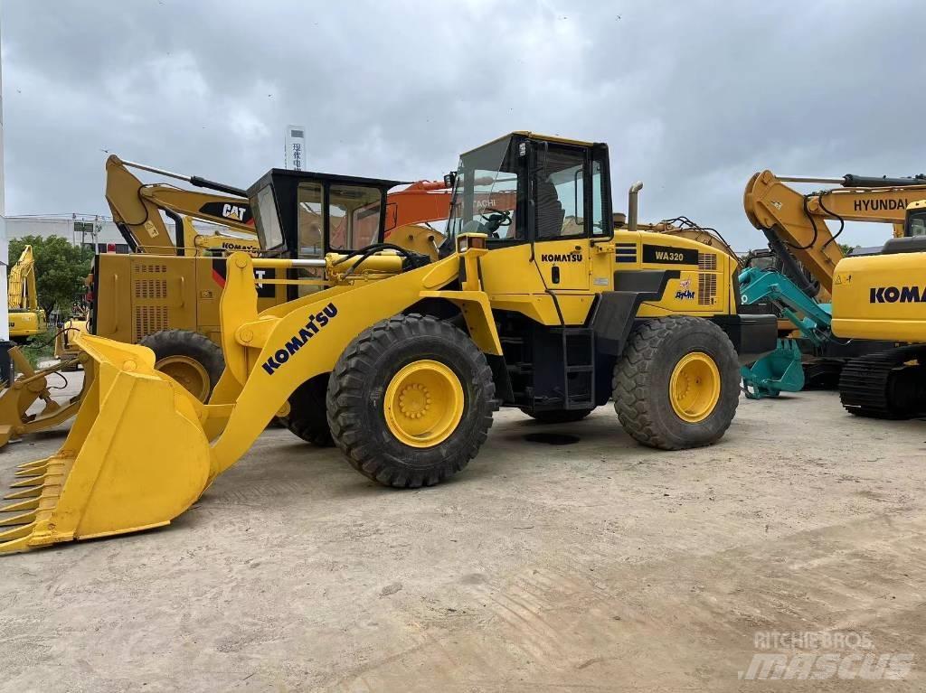 Komatsu WA 320-5 Radlader