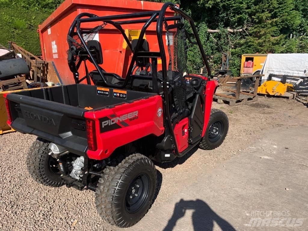 Honda Pioneer 520 Arbeitsfahrzeuge