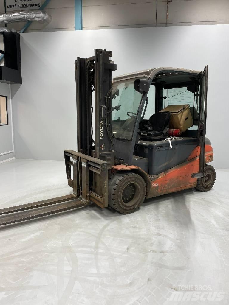 Toyota 8FBMT50 Elektrostapler