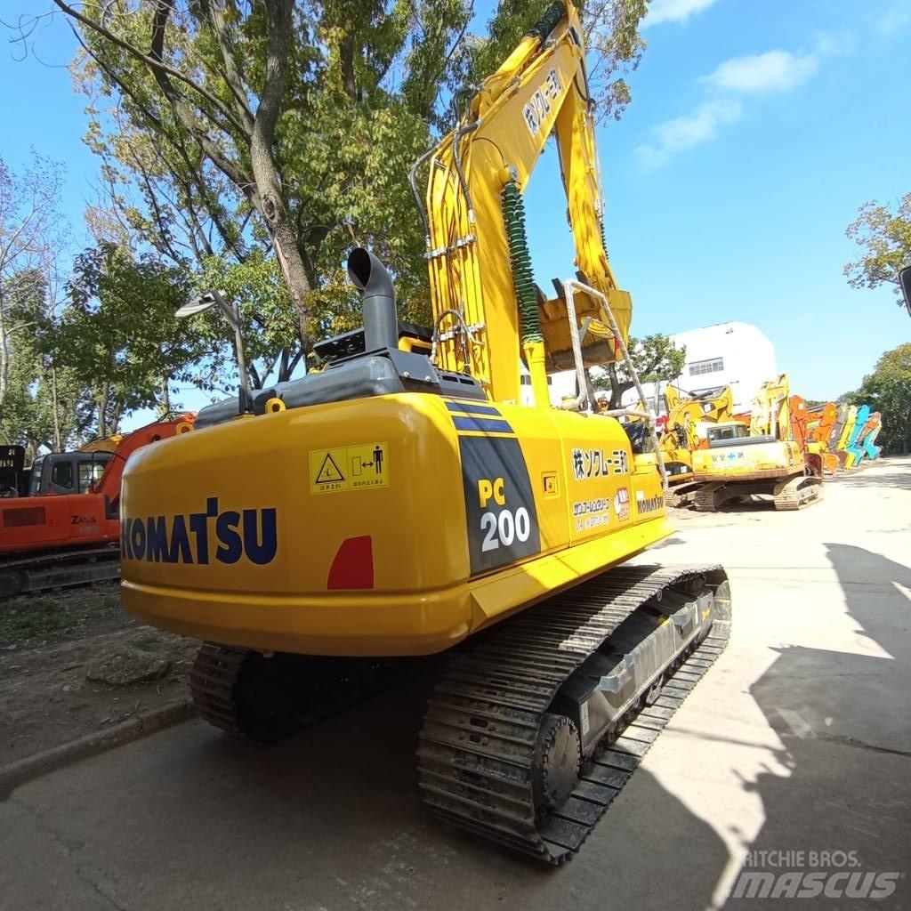Komatsu PC 200-8N1 Raupenbagger