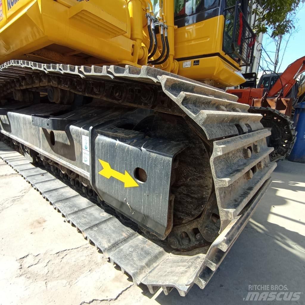 Komatsu PC 200-8N1 Raupenbagger