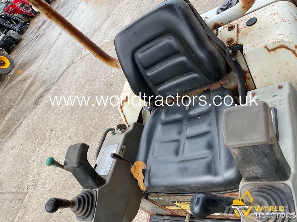 Takeuchi TB 016 Minibagger < 7t