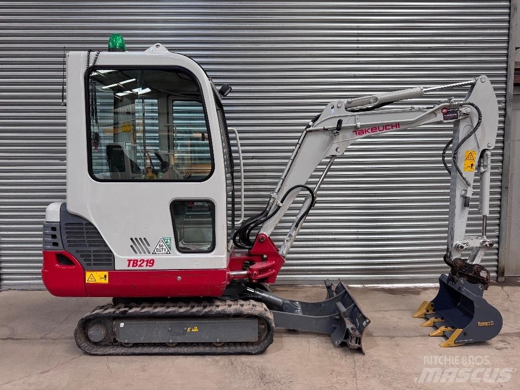 Takeuchi TB 219 Minibagger < 7t