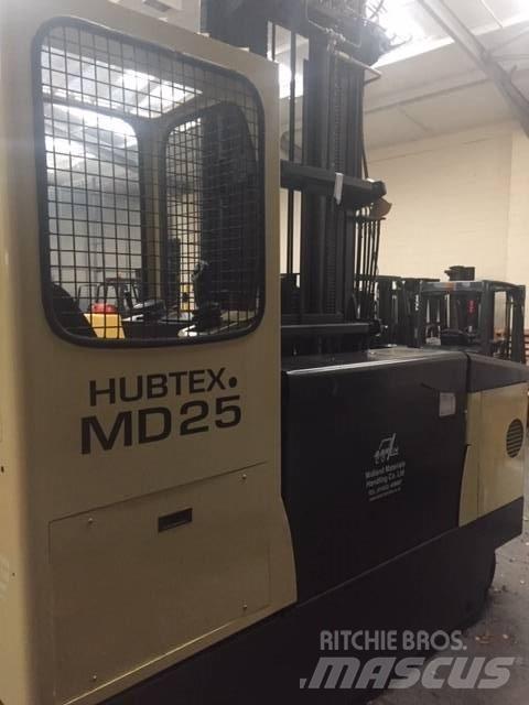 Hubtex MD25 Seitenstapler